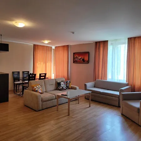 2 Bedrooms גולדן סנדס